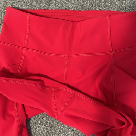 Lululemon Time To Sweat Crop 23” - Picture 9 of 11